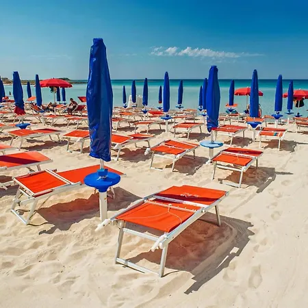 Feriehus Blue Infinity Charme Sant Isidoro (Apulia)